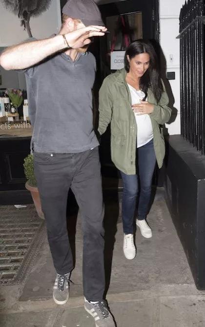 小白鞋推荐英伦风,经久耐穿的小白鞋