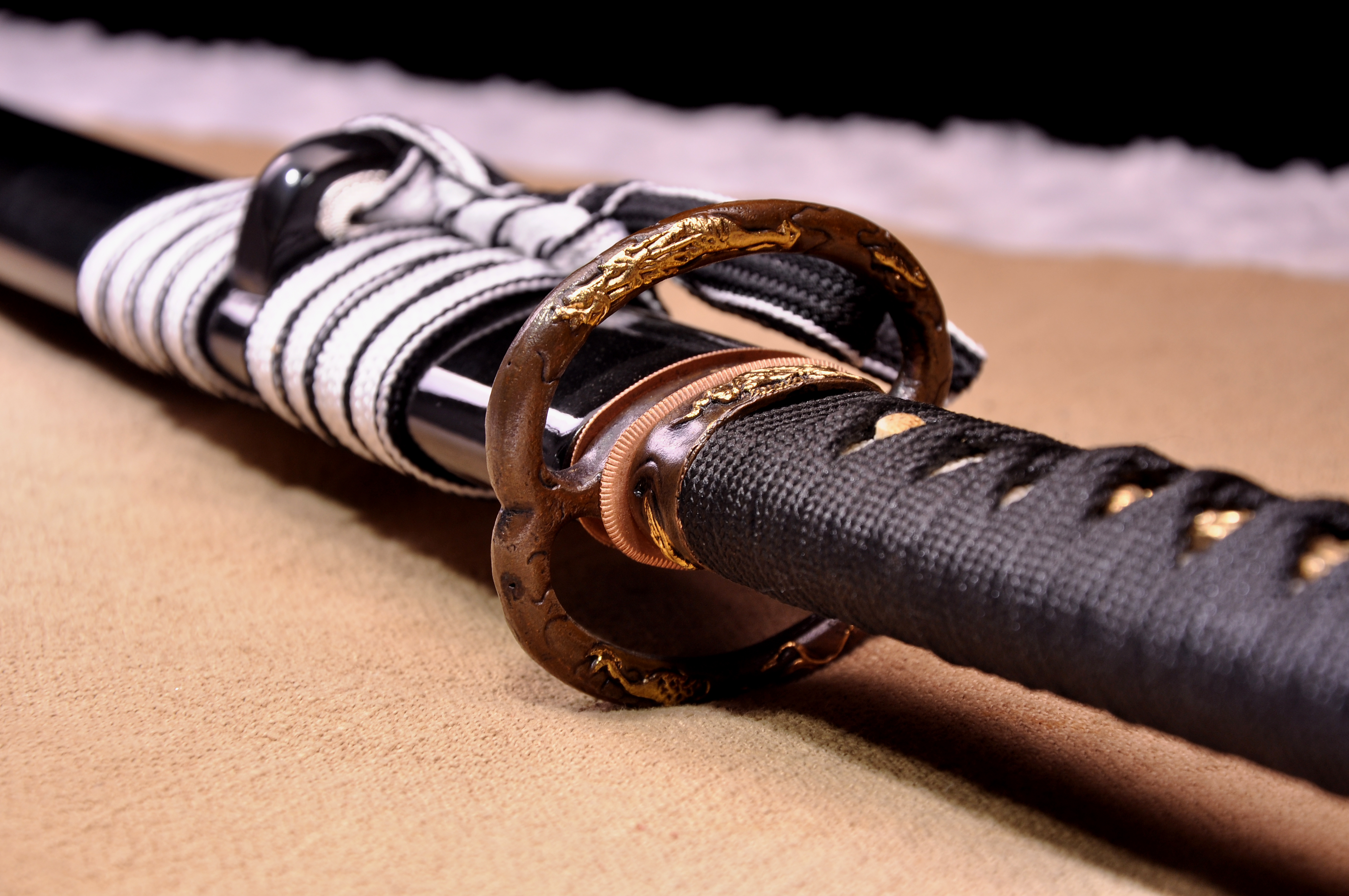 唐刀和日本武士刀有啥区别,scum黑龙唐刀和大马士革唐刀区别