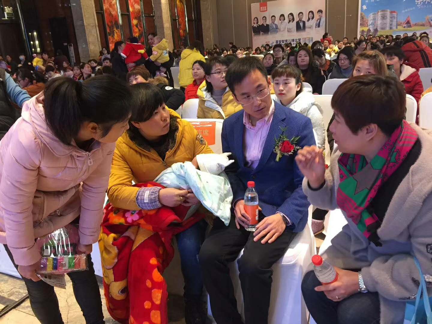 喜安智育儿博士堂走进六安,营养博士干货分享“圈粉”无数