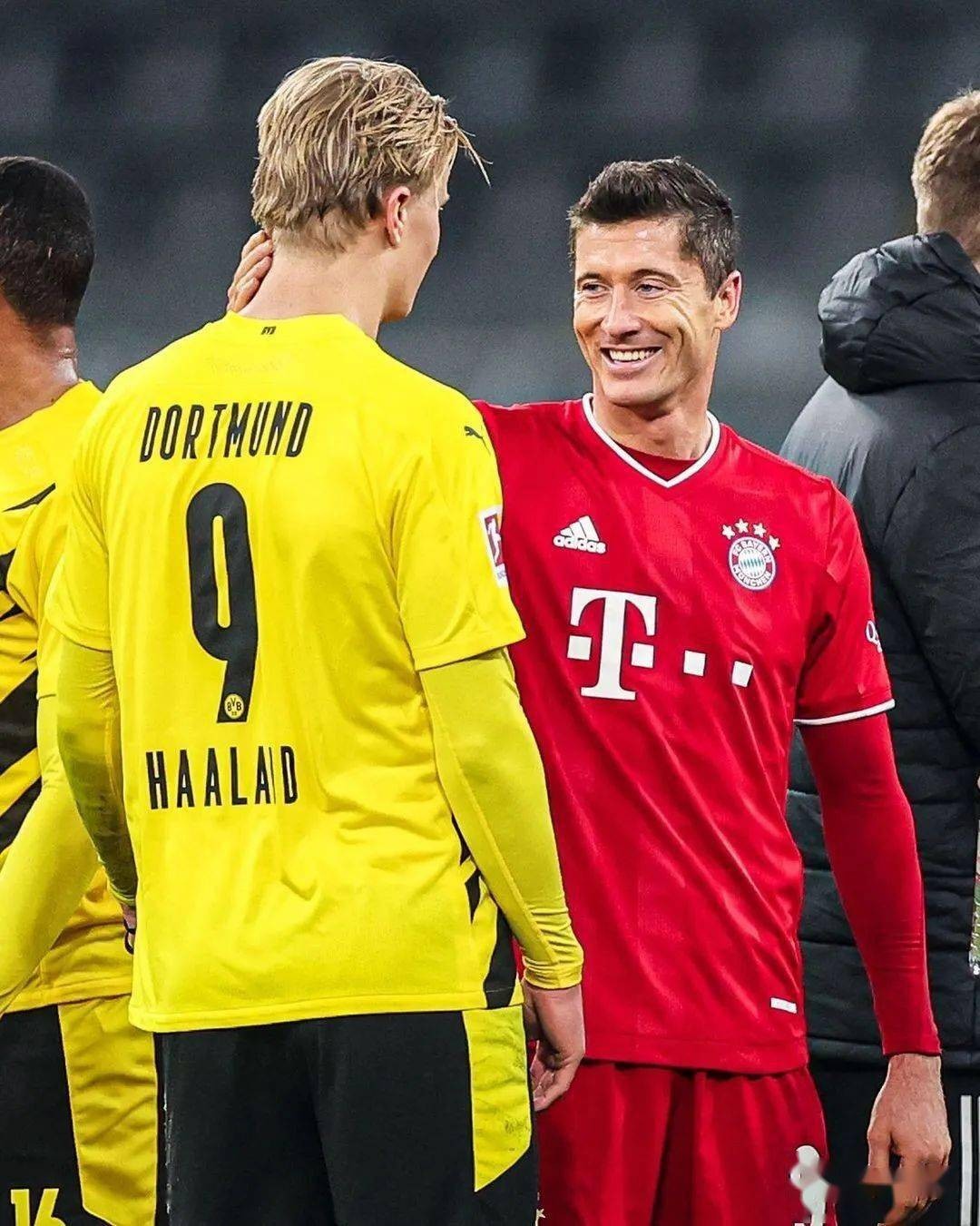 纳式拜仁蓝图曝光：1.5亿妖童挤走莱万？8000万先生接班博阿滕