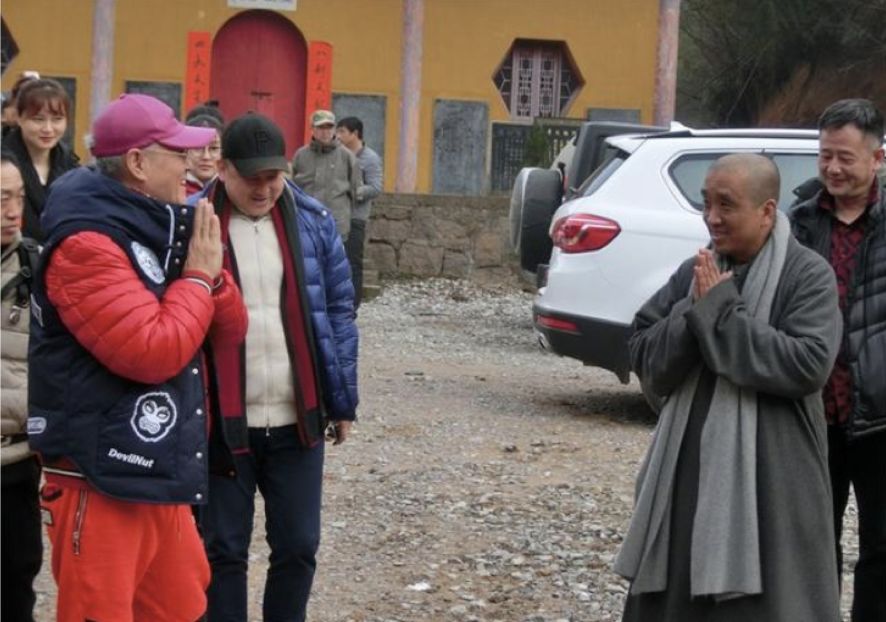 东北狠人文化,东北狠人的奢侈品崇拜