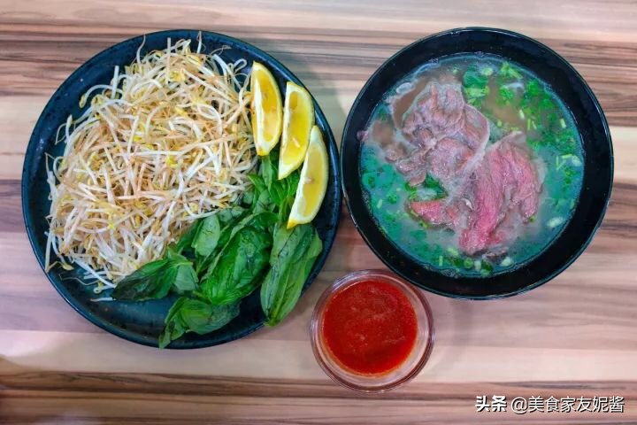 越南牛肉河粉汤底简易做法,越南牛肉河粉怎么做才好吃视频