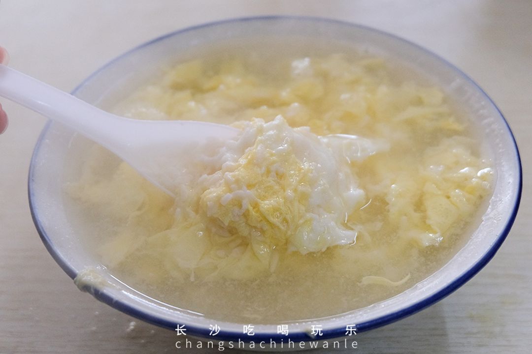 不打眼的通泰街，蕴藏了了一代长沙人的美食回忆