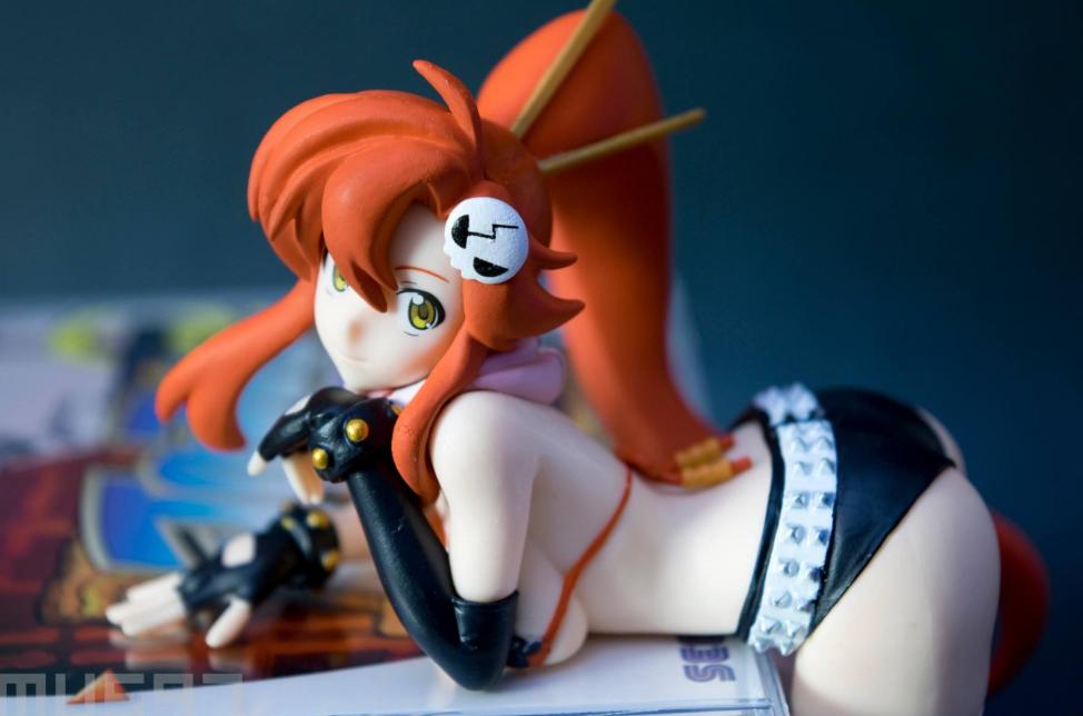 手办为什么那么贵可以摆各种姿势,哪些手办价格低又超好玩呢