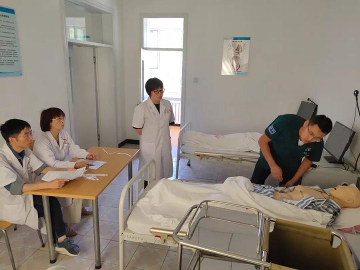 丽水这名医生获评*疆新**阿克苏地区卫生健康系统“最可爱的援疆医生”