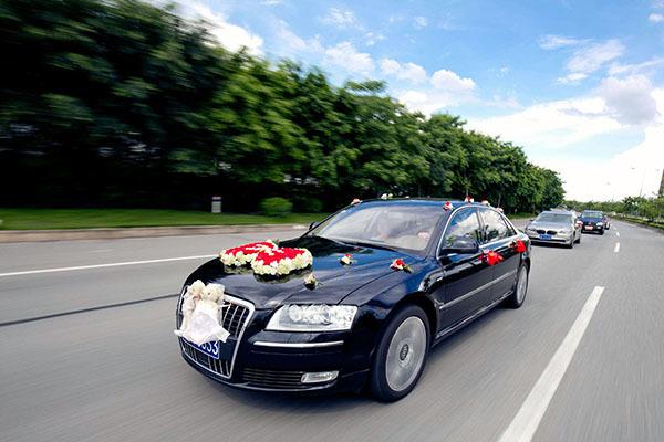 婚车安排顺序,婚车安排什么车