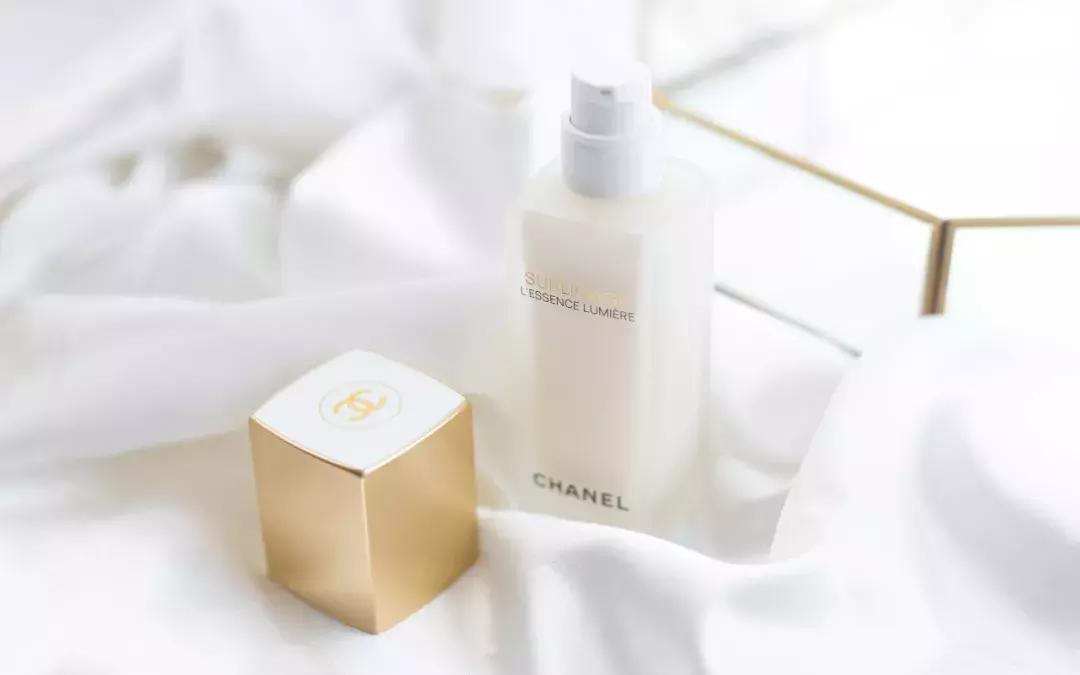 护肤和彩妆哪些需要买好一点的,最近买化妆品有没有什么活动