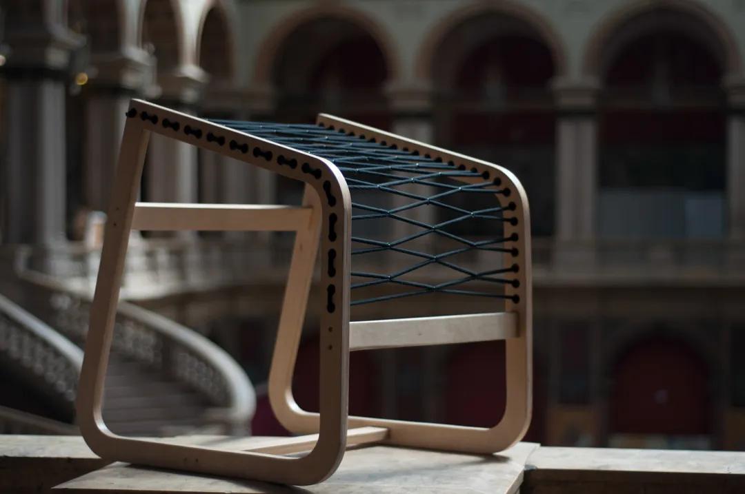 重新设计空间,变形的椅子设计