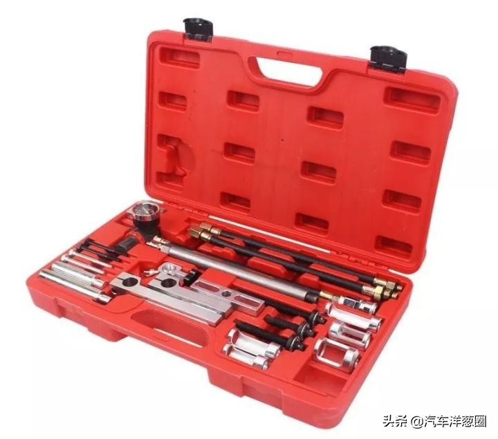 9万的十代雅阁,皇冠雅阁对比