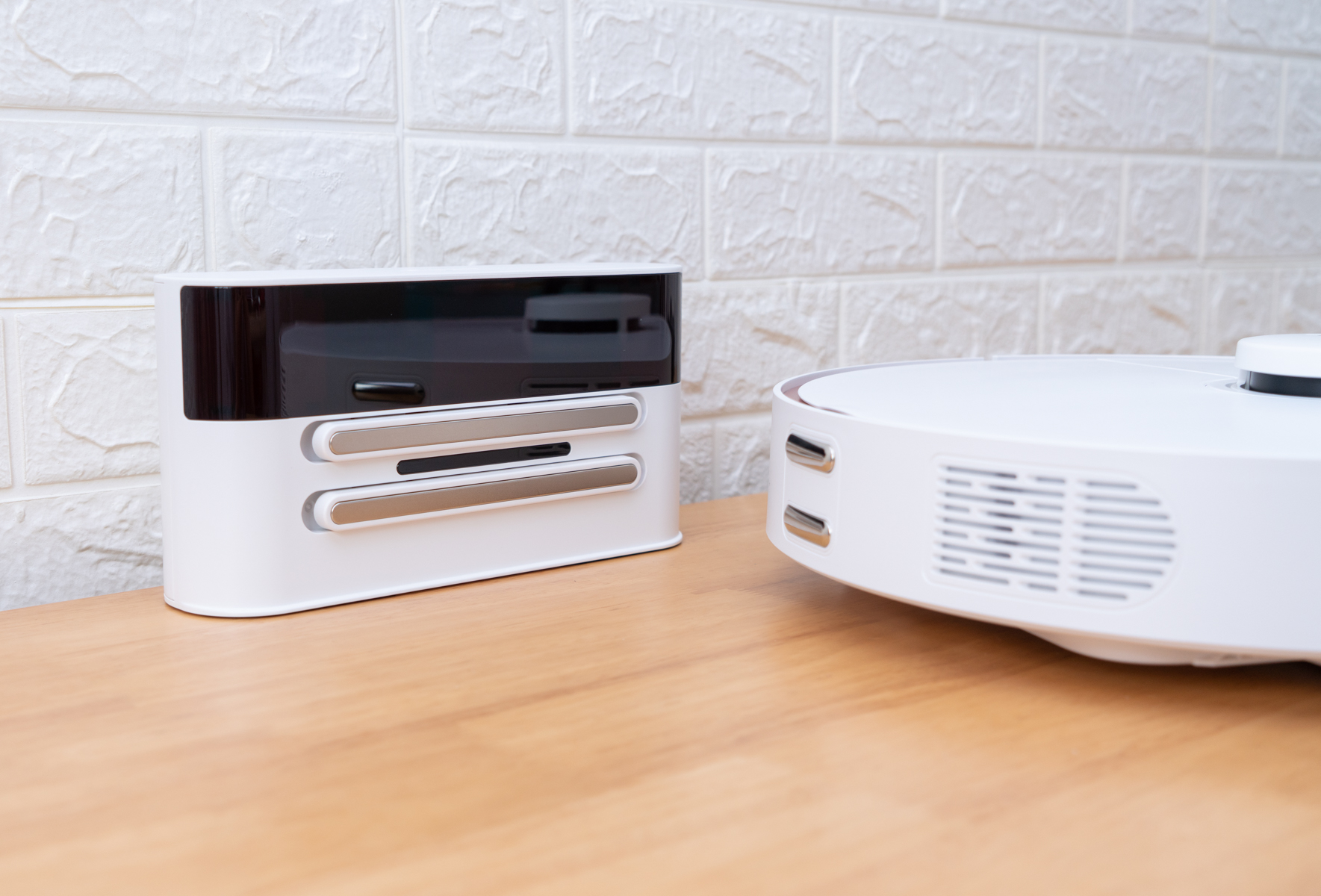 不仅有电脑安全卫士，还有家庭清洁卫士，360扫地机器人s7测评