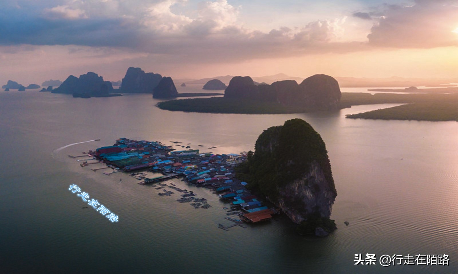 泰国唯一的回民村：房子踩高跷、足球水上踢，饭菜最难吃