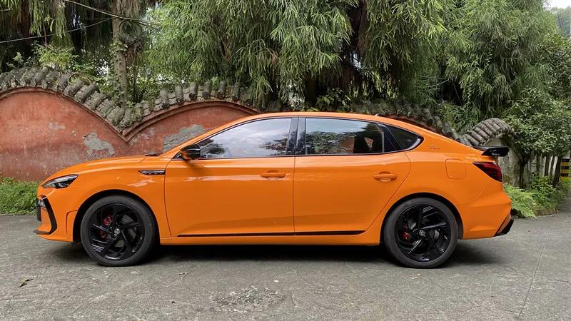 名爵mg6pro下赛道,沉浸式试驾名爵mg6pro自动旗舰版