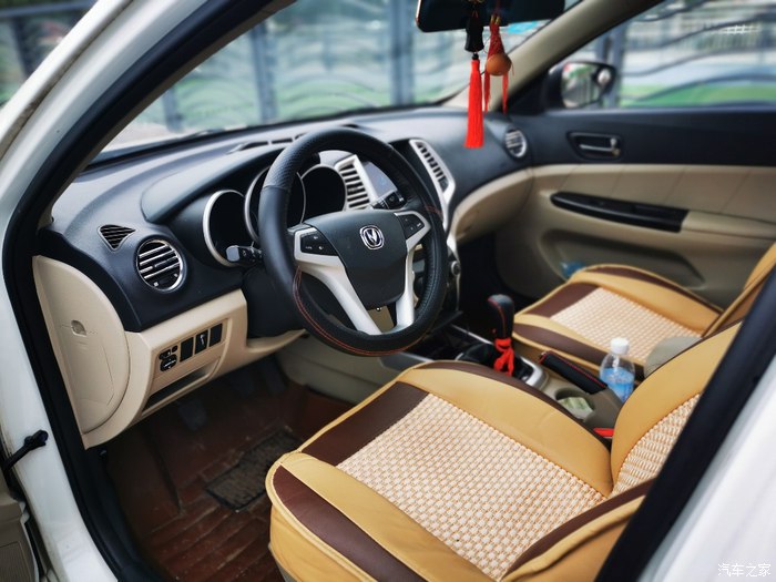 14年长安逸动值得买吗,国产长安逸动质量怎么样