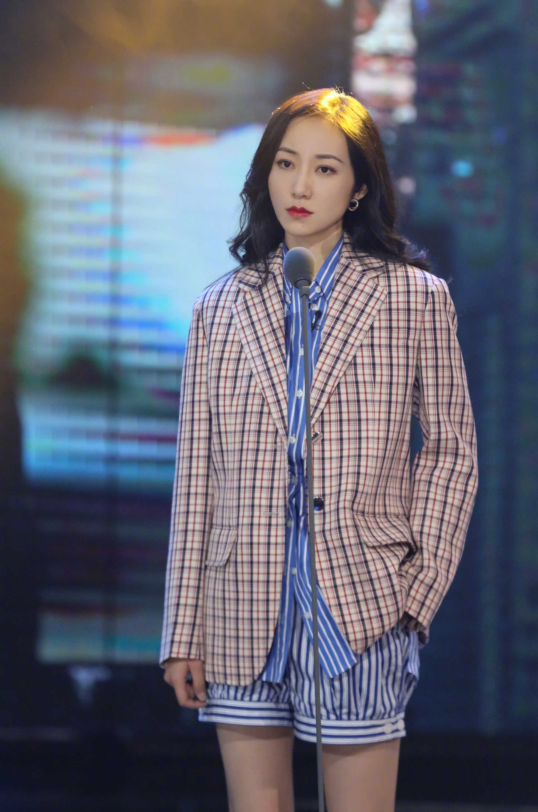 粉色显身材裙子,粉色裙子显胖吗