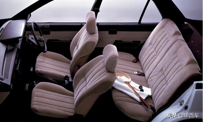 丰田花冠跟ae86有什么关系,花冠和ae86的关系