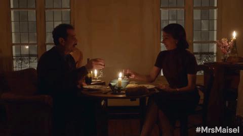 弃出轨前夫再惹桃花，纽约名媛离婚爆红，5000套美裙包裹励志大戏