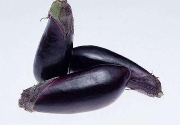 香辣蒜茄子,香辣蒜香烤茄子