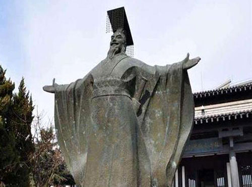 毛主席这样评价秦始皇，有不少地方，都颠覆了前人的观点