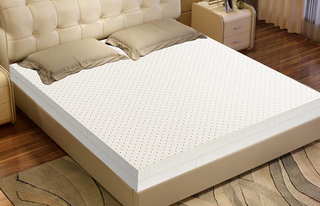 纯乳胶枕头睡上去发凉还是发热,乳胶枕头睡上去怎么感觉有点凉