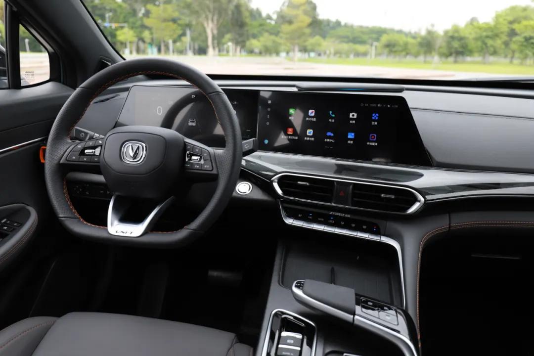 与宝马x1同级别的suv,新款宝马x1大小与长安cs55对比