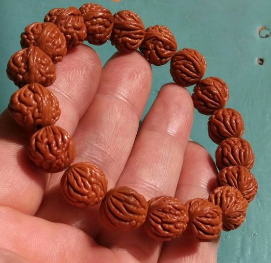 桃核辟邪神器,桃核能辟邪真实事件