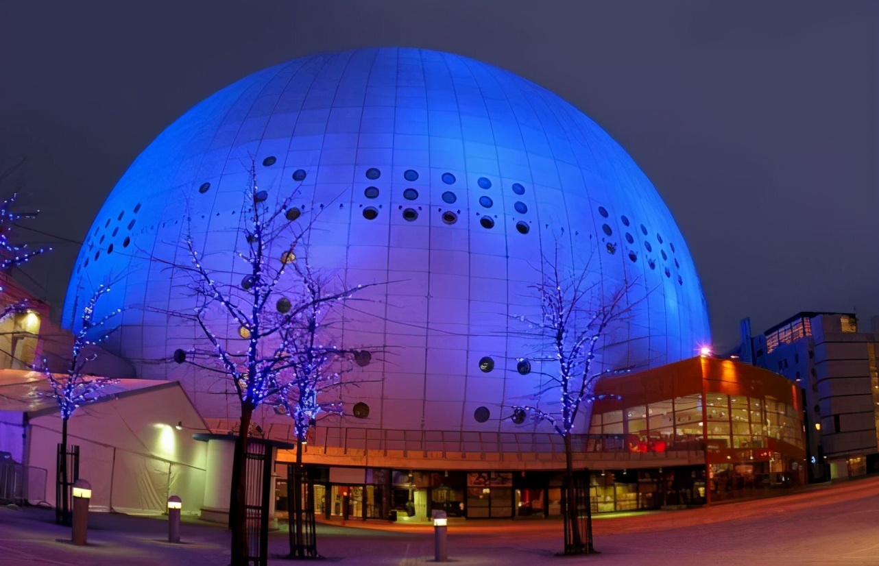 世界最奢华的体育场,最大的鸟巢体育馆