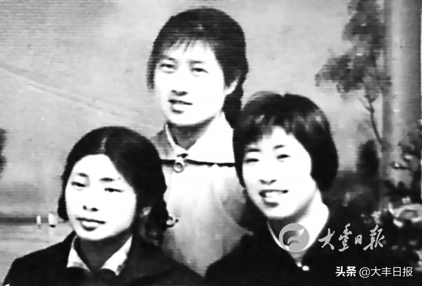 《家乡书》和平街口述历史系列：服装厂和酱货店纵然千辛万苦，日子总要有滋有味