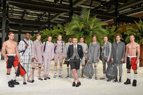 moncler羽绒服上万值不值,moncler盟可睐羽绒服款式