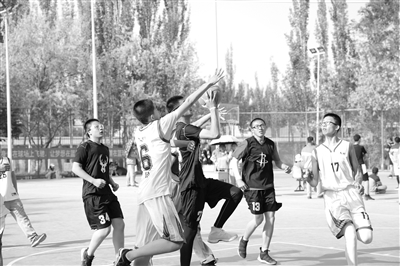 体育课变武术盛会,体育课舞台情景剧