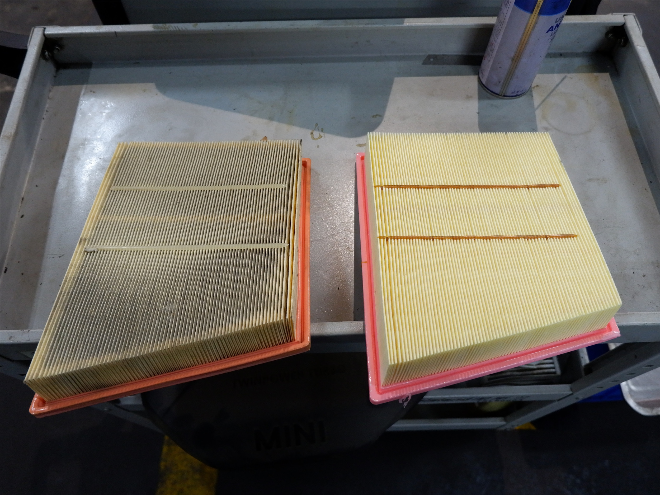 mini是三缸发动机吗,做了保养发动机抖动