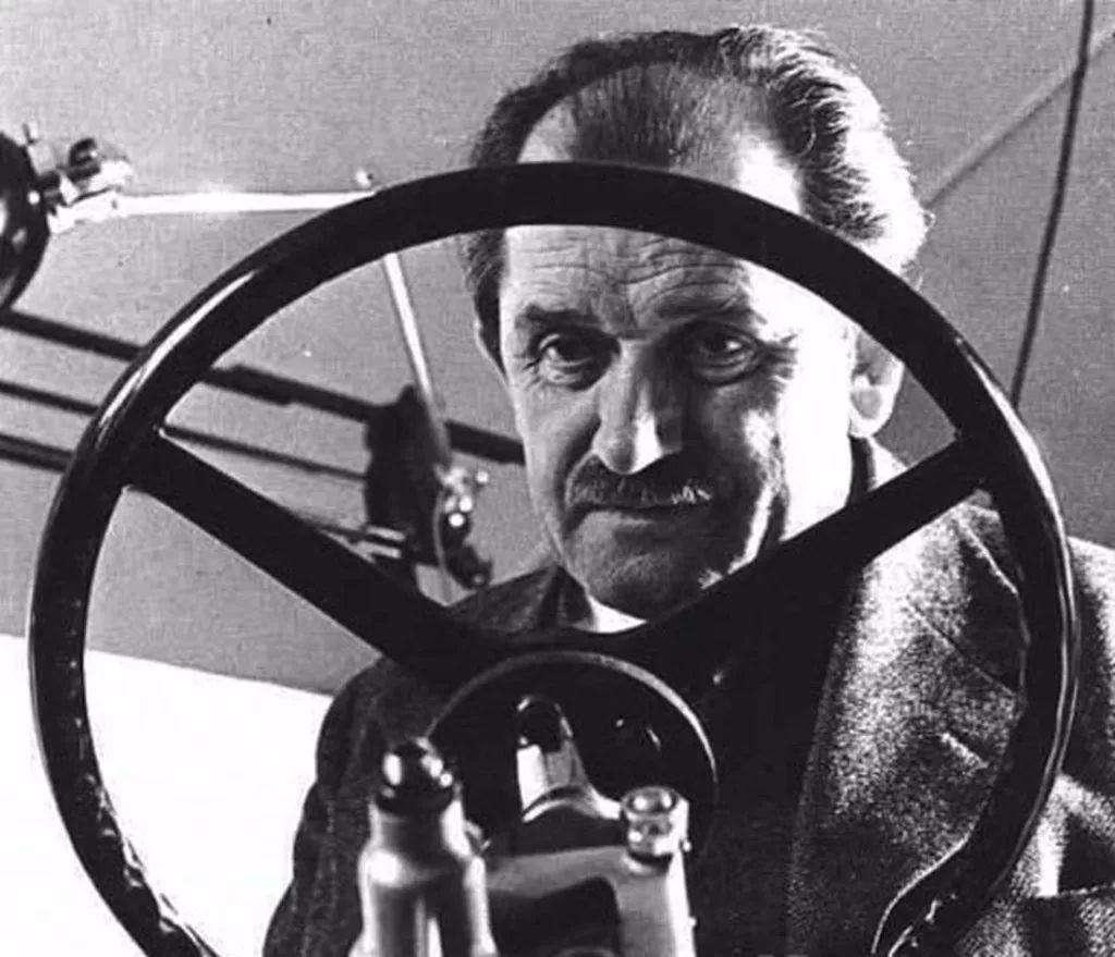 保时捷和法拉利标志的马一样吗,法拉利唯一的对手保时捷