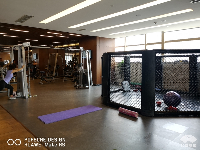 重庆南坪嘉发希尔顿逸林,重庆嘉发希尔顿逸林酒店有多少层