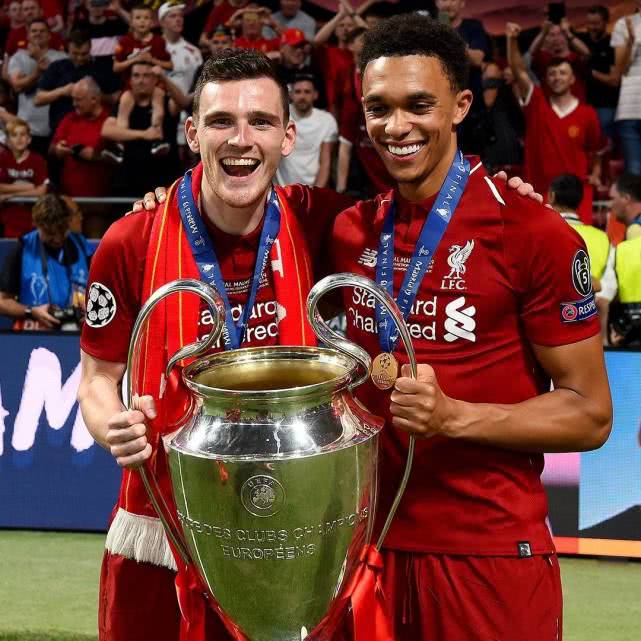 七人制足球战术边后卫,豪门球队整体攻防优势