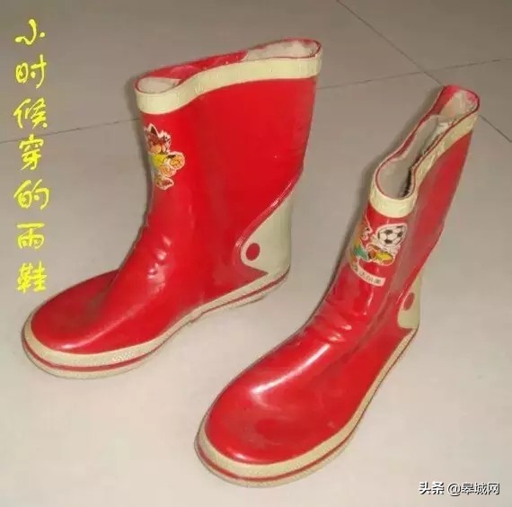 曾经这种衣服在六安夏天人手一件，穿过的都老了