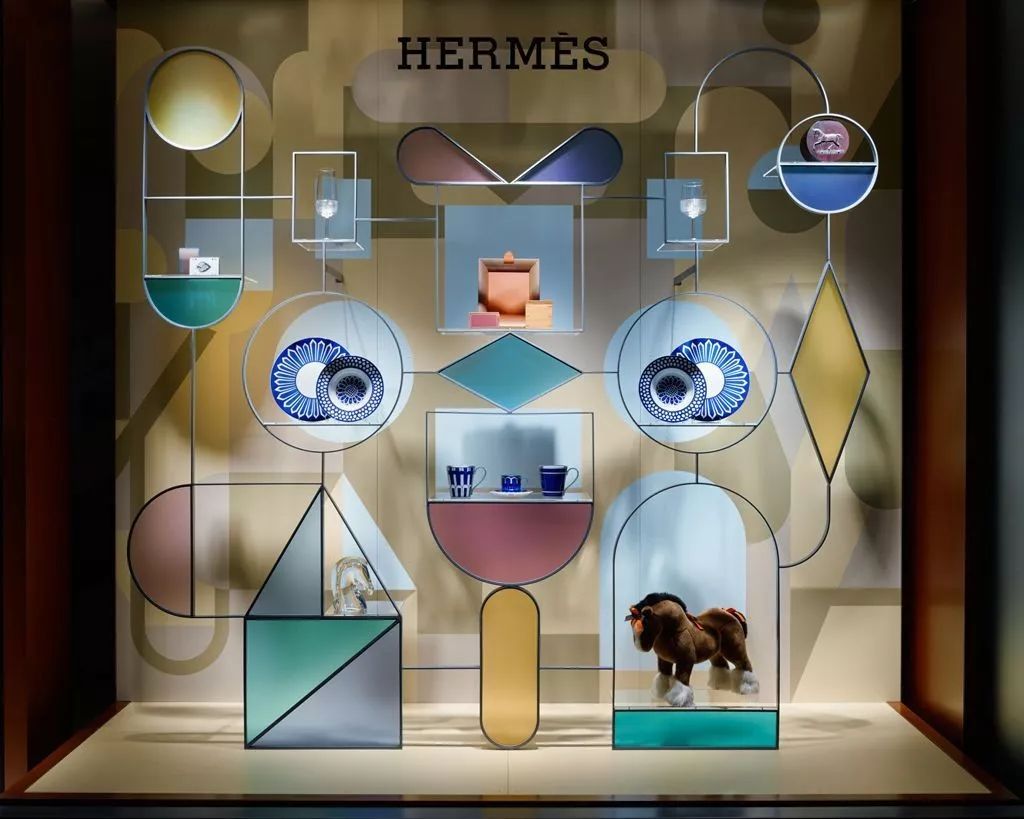 爱马仕品牌设计理念,爱马仕的品牌定位策略