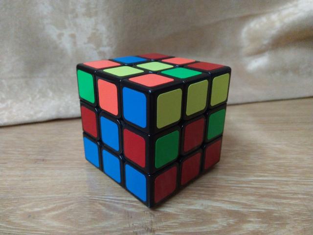 教我玩魔方的手法,我和魔方有个约定