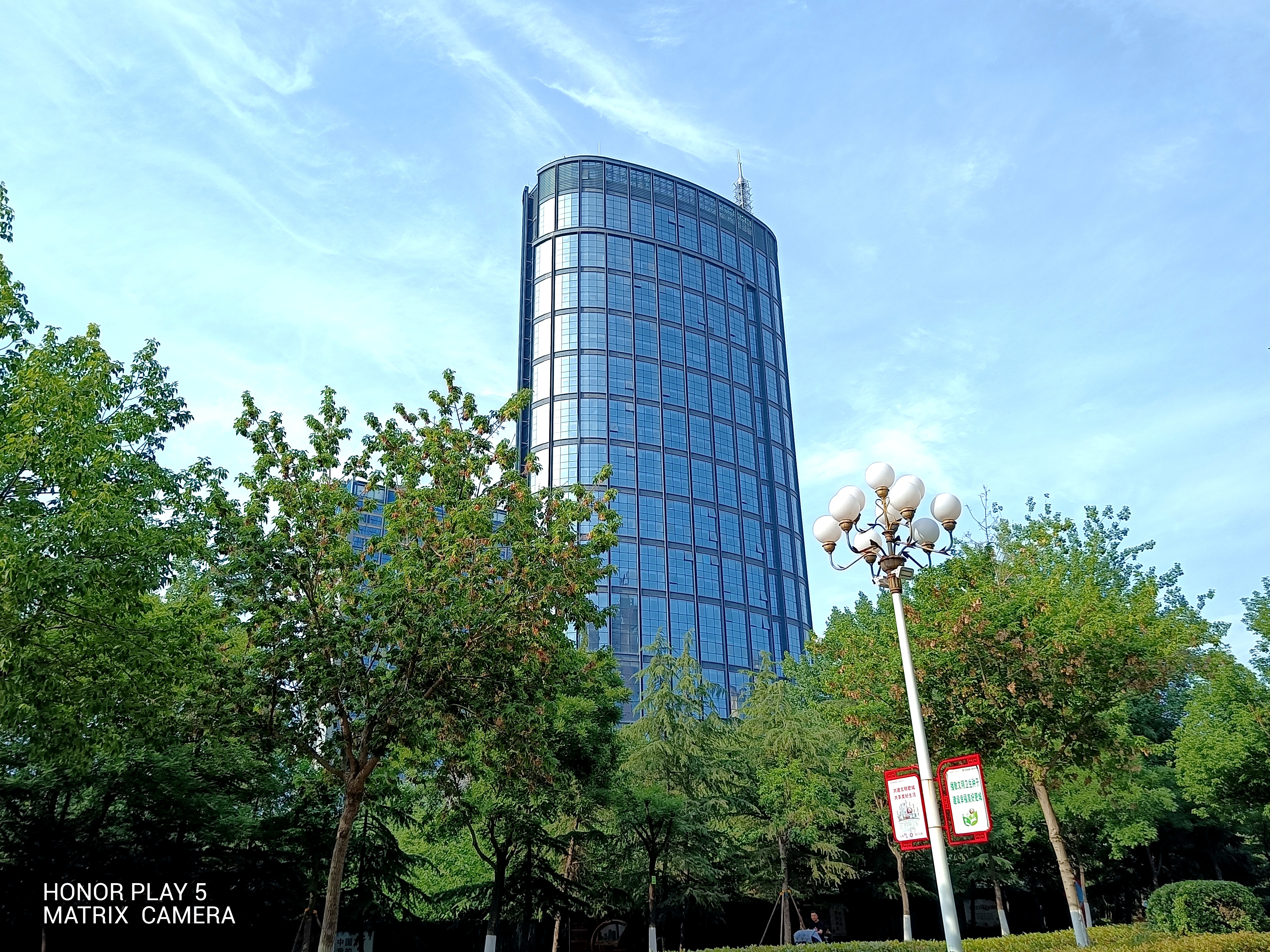 荣耀play566w快充测试,荣耀play6tpro对比荣耀play5tpro