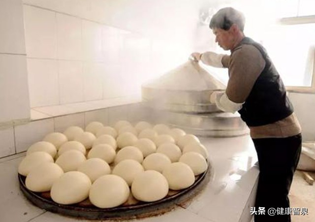 一天三顿，吃不腻！山东人为什么那么爱吃“大馒头”？