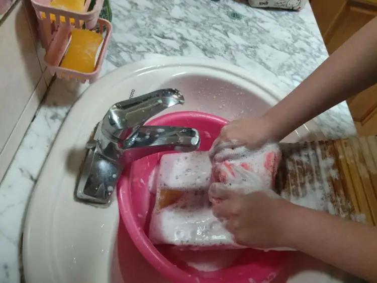 上海这所学校火了!暑假每人发一块搓衣板!连老人看了都惊讶