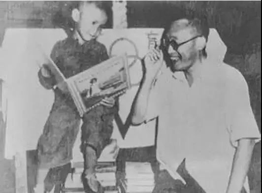 他是2000年后的孔子：四颗糖，甜了孩子的一生