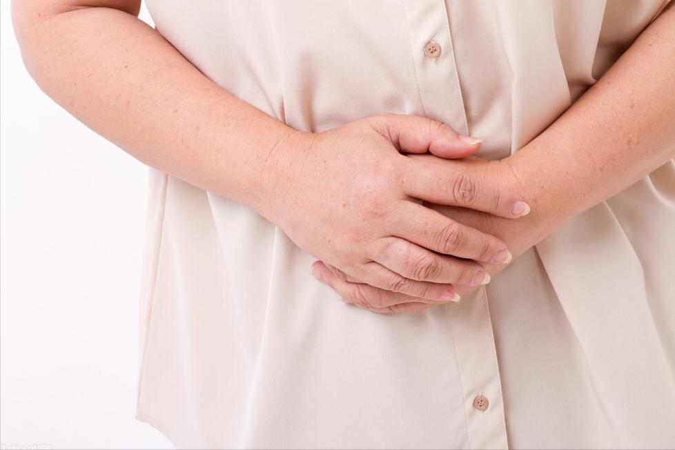 卵巢早衰不排卵要怎么治,卵巢早衰不治疗的后果严重吗