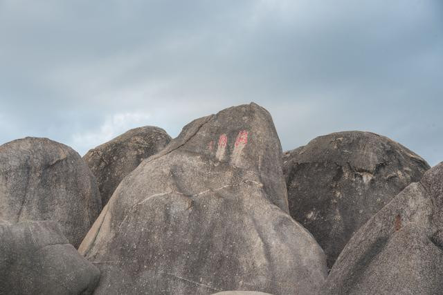 三亚哪里的海景最美,三亚的海边夜景真的很美