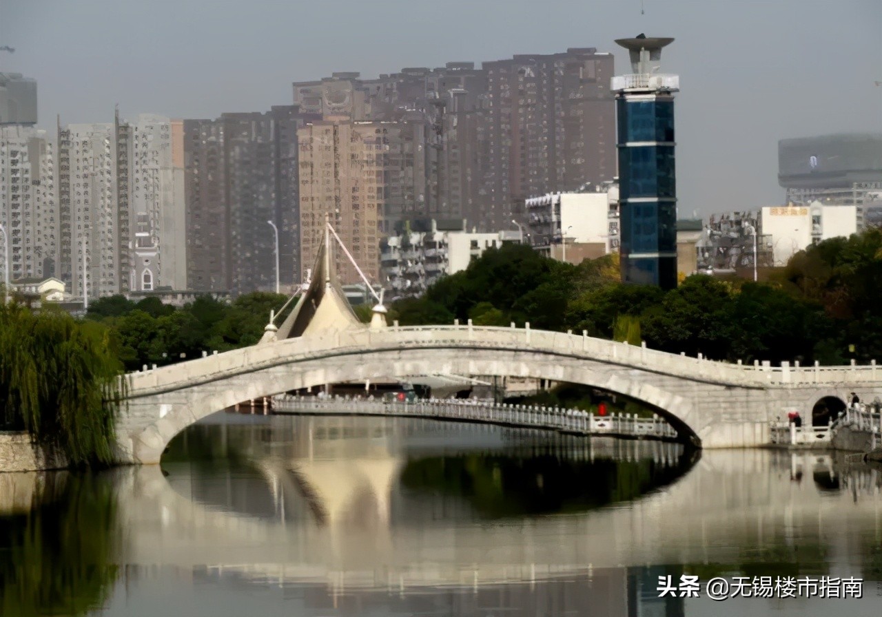 楼盘交付业主好评,交付10年小区