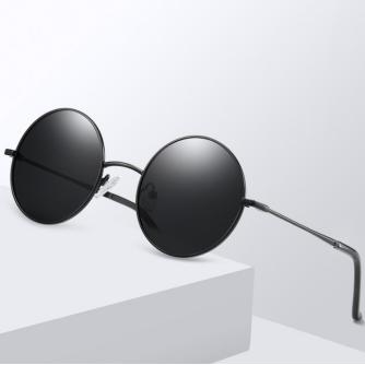 夏天开车如何挑选太阳镜,夏天怎么少得了太阳镜呢