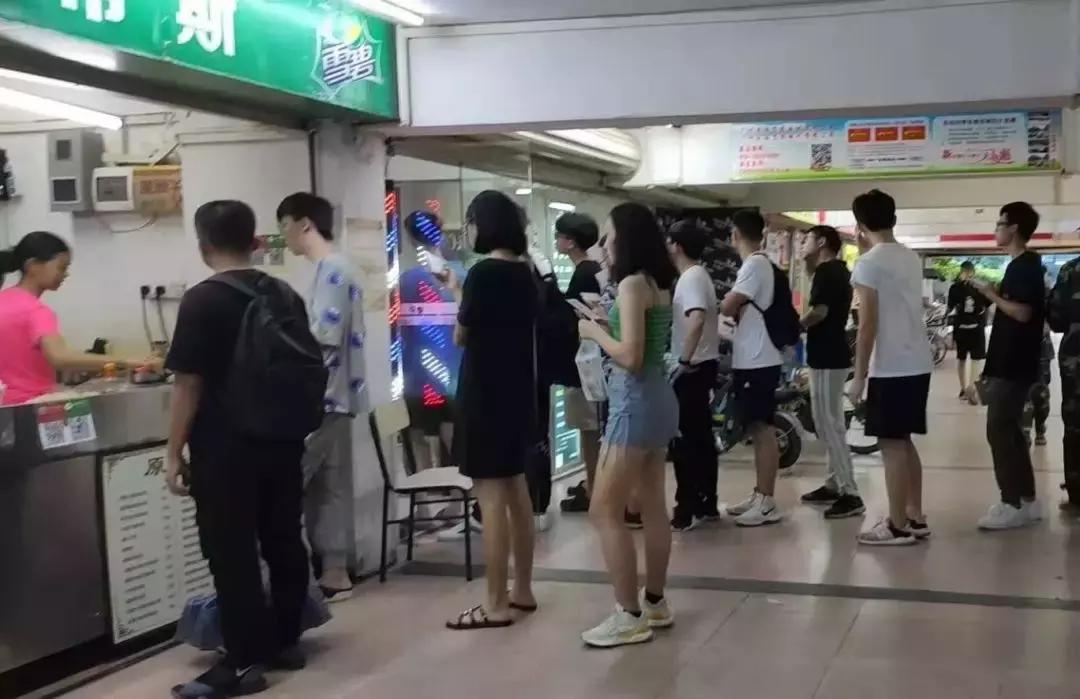 真人版穿越火线军训,有真人cs军训的大学