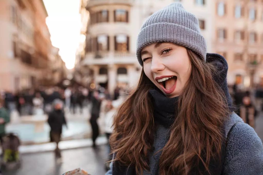 那个老找我聊天的好友，被我拉黑了，早点远离一直消耗你的人