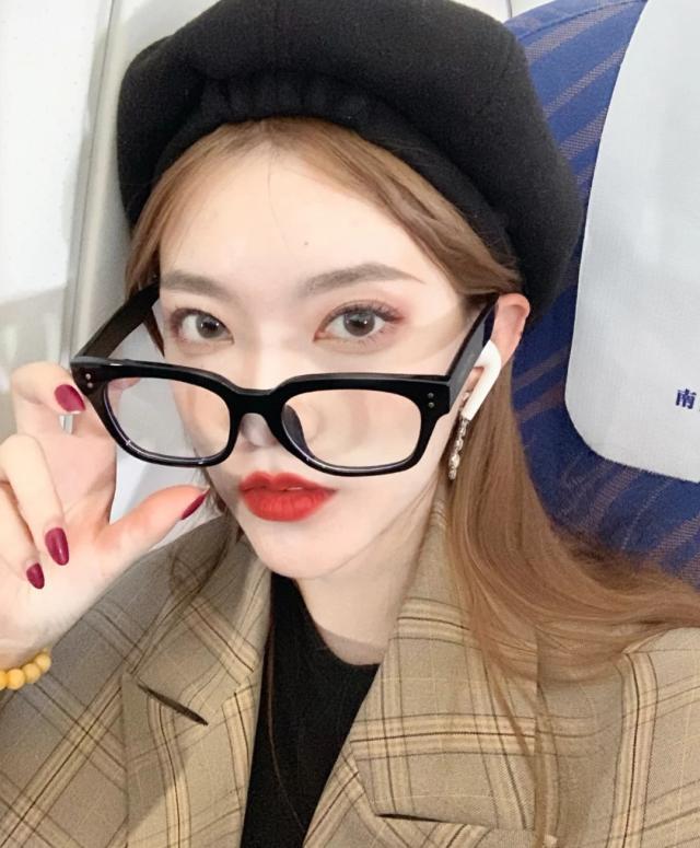 口红香奈儿色号118,小金条30号试色香奈儿720对比