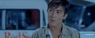 鞋贩盆满钵满，鞋迷无可奈何——为啥AJ1价格这么疯狂？