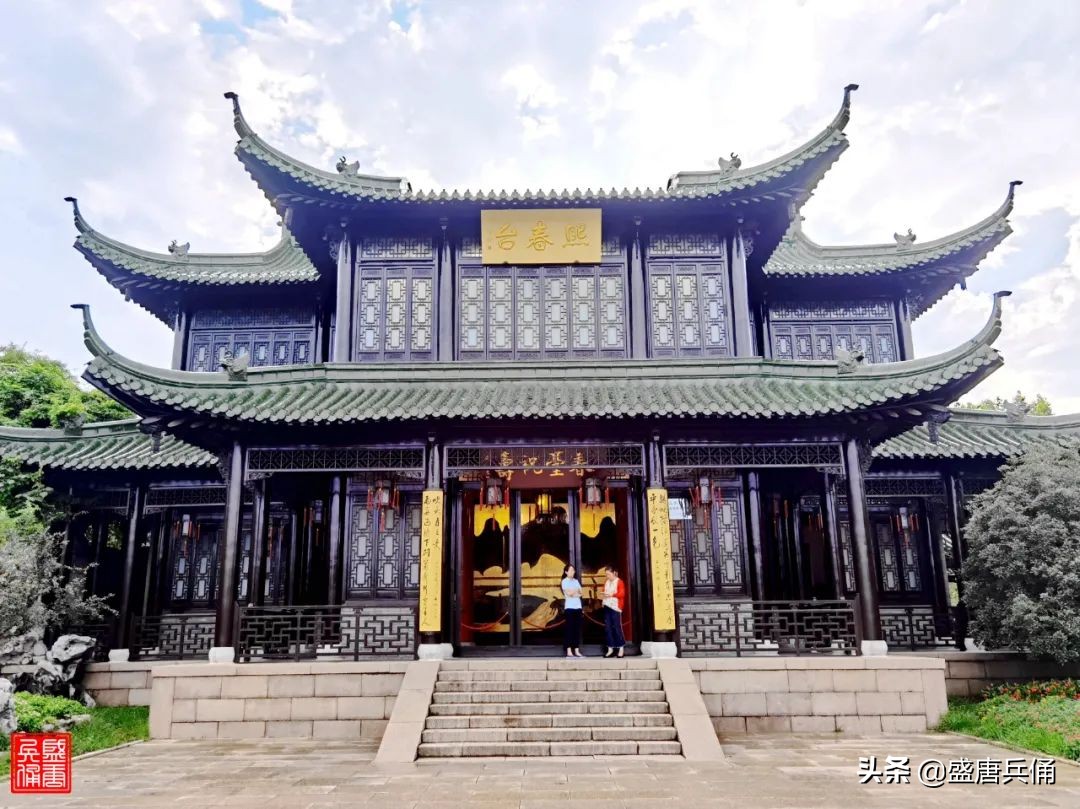 扬州｜垂杨不断接残芜，雁齿红桥俨画图