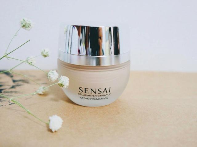 圣罗兰粉底适合干皮还是油皮,种草推荐粉底液